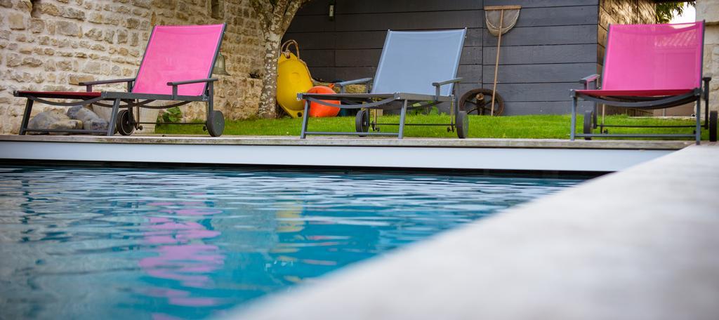 Bed and Breakfast Un Banc Au Soleil Marsilly  Esterno foto