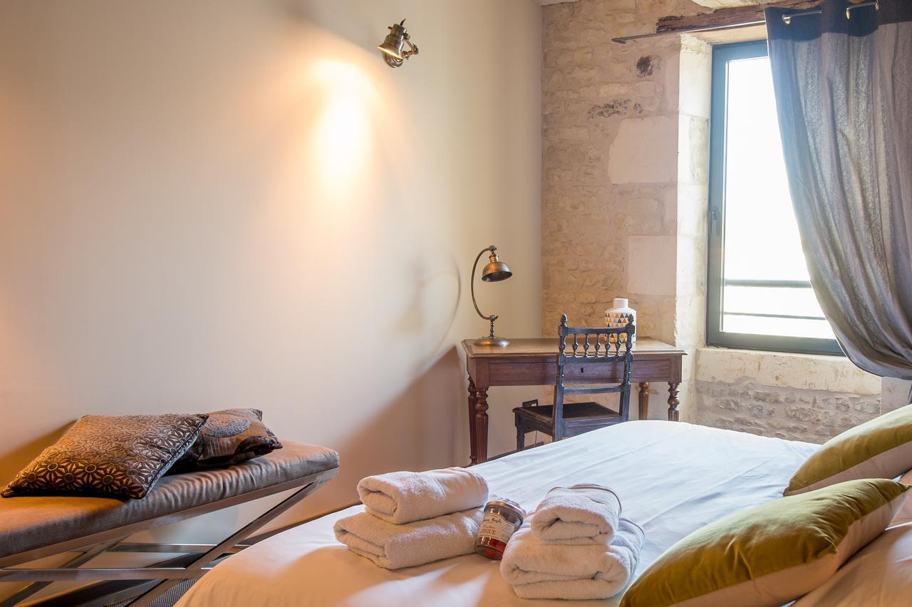 Bed and Breakfast Un Banc Au Soleil Marsilly  Esterno foto